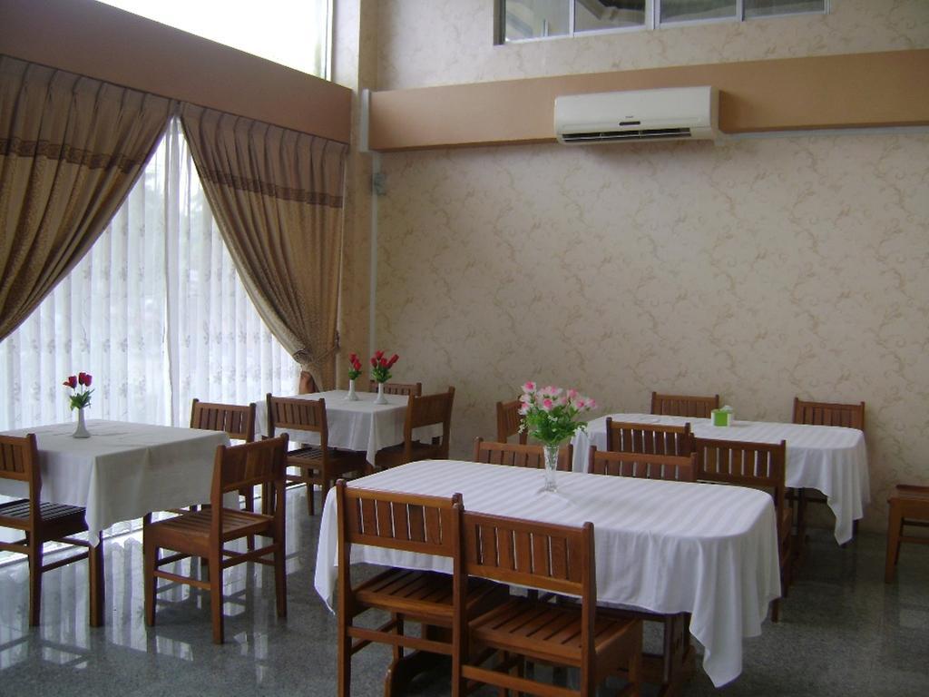 Royal Boss Hotel 仰光 外观 照片